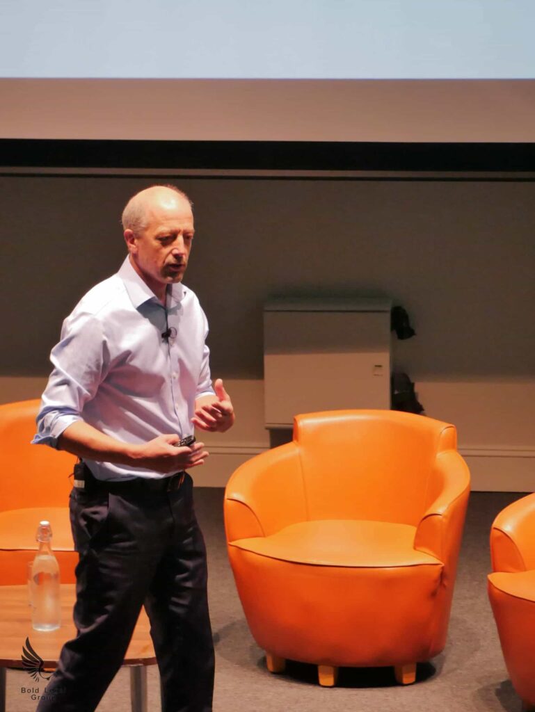 P1160737-scaled